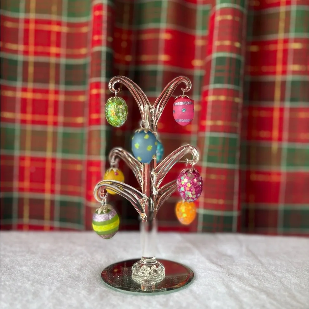 Avon “Elegant Egg Glass Tree” Handblown Clear Glass Tree with 8 Detachable Eggs